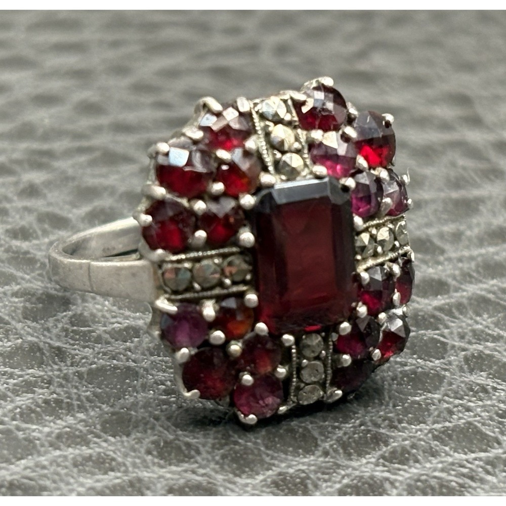 Vintage Art Deco Era Bohemian Garnet Marcasite Sterling Silver Ring Size 5.5 - Picture 7 of 13